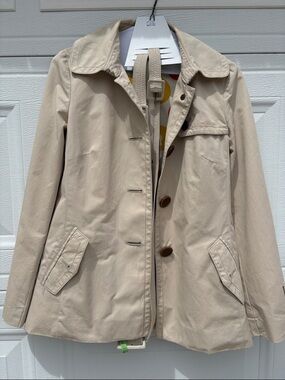 J. Crew size 0 Neutral Beige Button-Up Lightweight Short Jacket